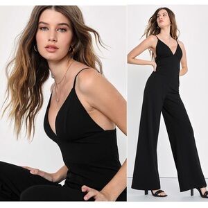 NWT LULUS Sweetheart Neck Sleeveless Empire Waist Wide Leg Minimalist Jumpsuit L